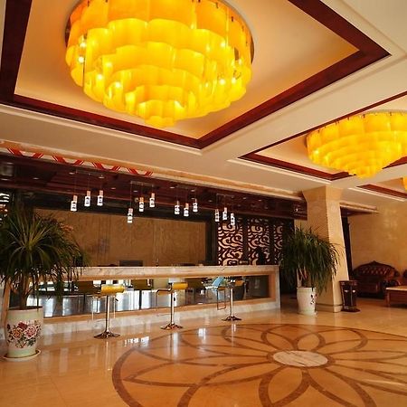 Sunshine Holiday Hotel Liaocheng Exterior photo
